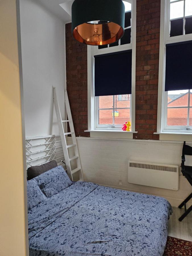 Characteristic Loft Style Apartment 버밍엄 외부 사진